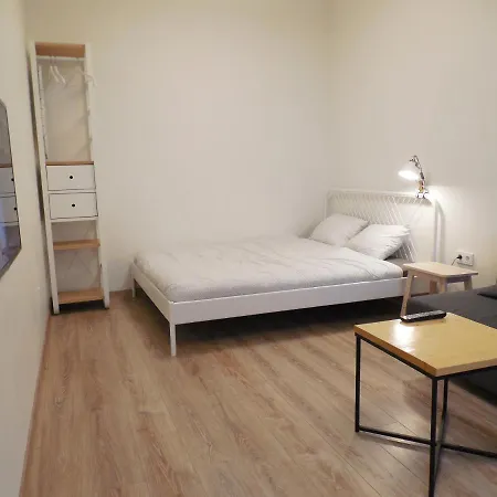 דירה Old Town Center