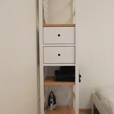 Old Town Center Apartment *