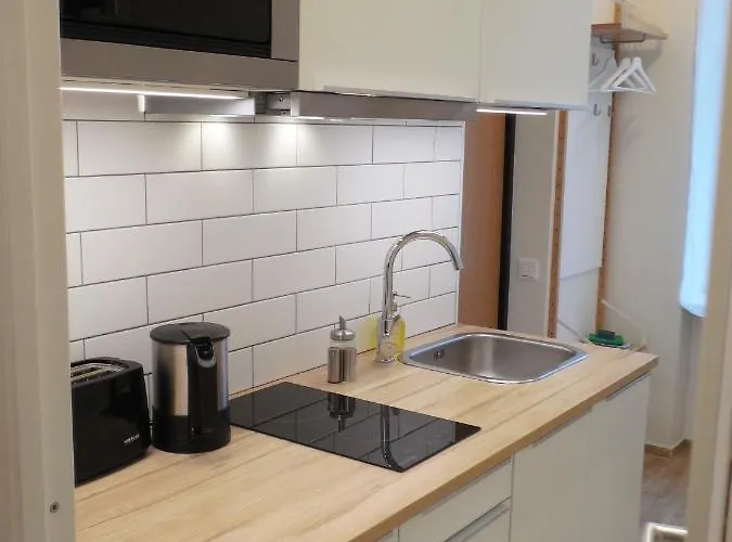 Old Town Center Apartment