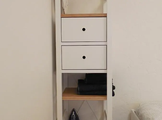 Old Town Center Apartment *