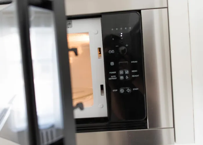 Old Town Center * קלייפדה